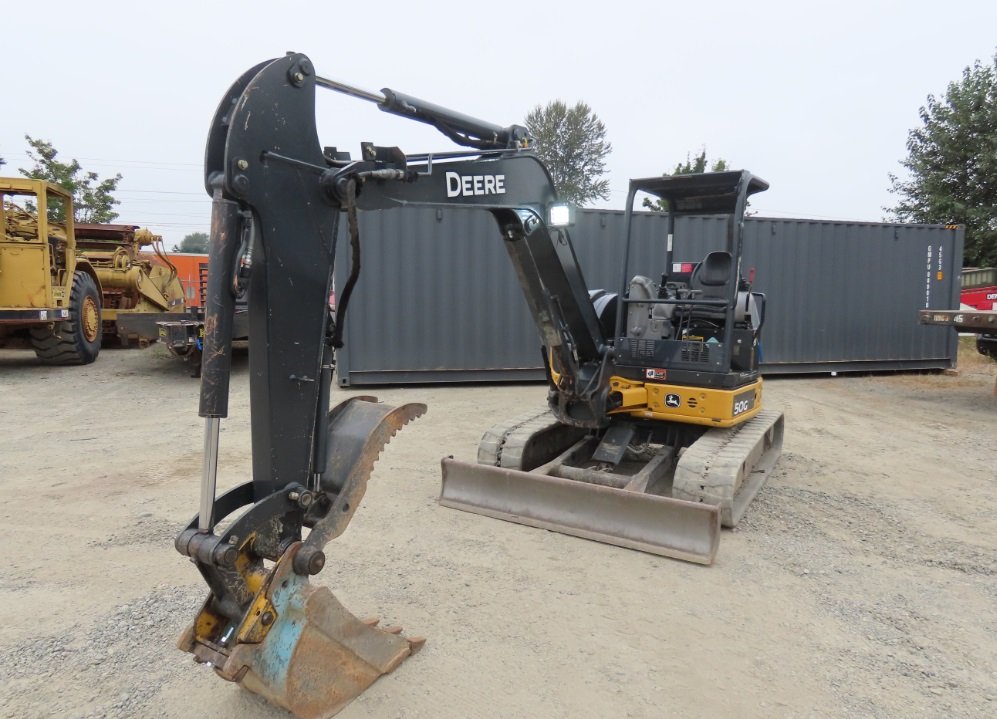 2016 John Deere 50G