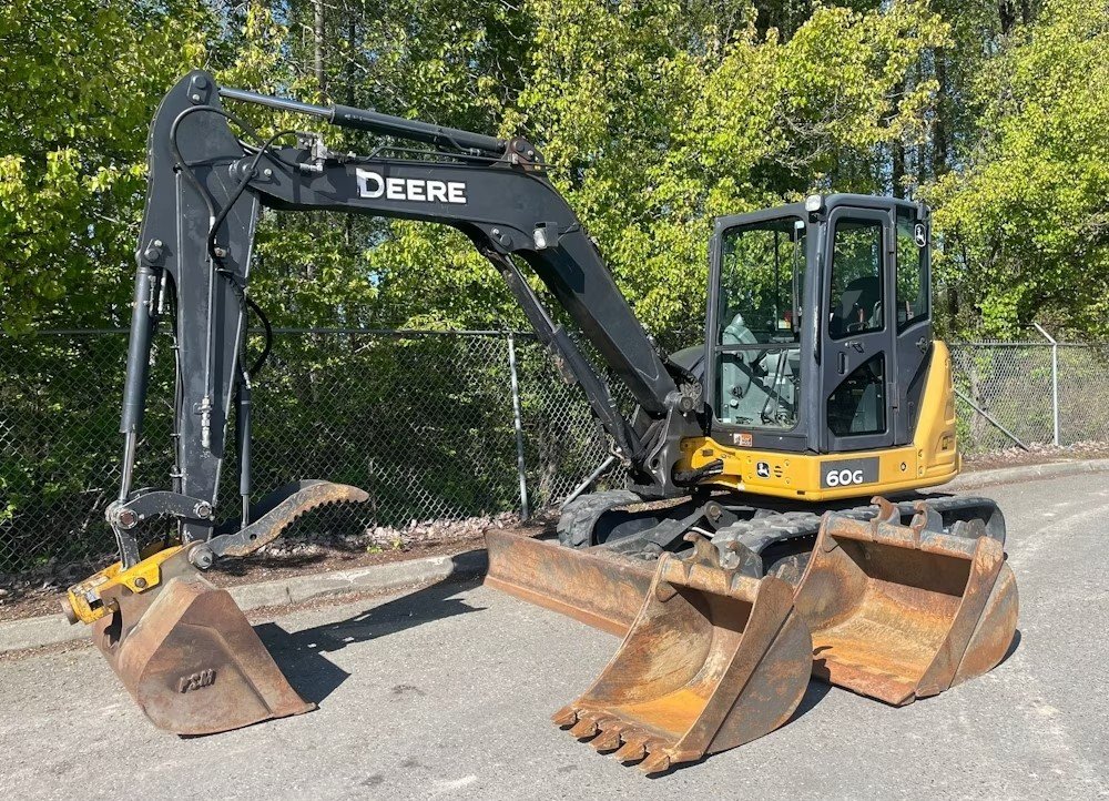 2016 John Deere 60G